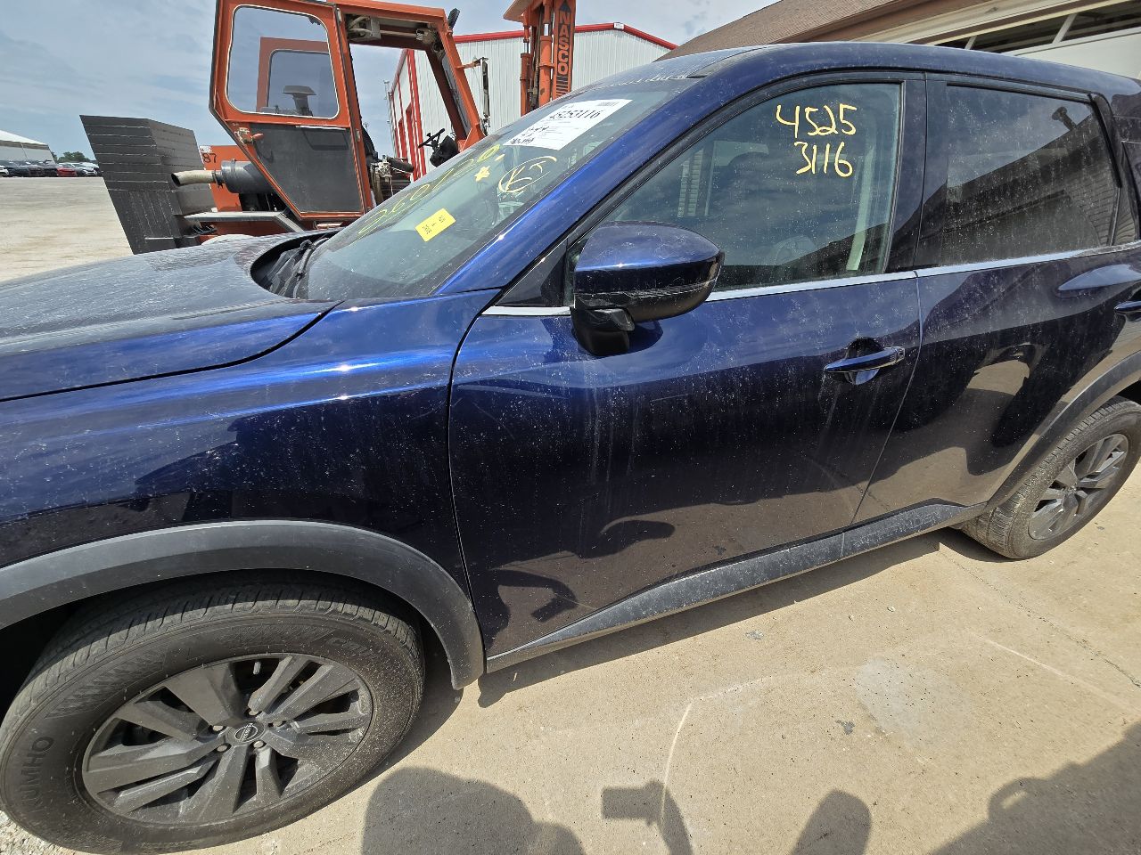 https://f005.backblazeb2.com/file/img-partshotlines-com/Inventory/EX441/Vehicle/250924_05.jpg