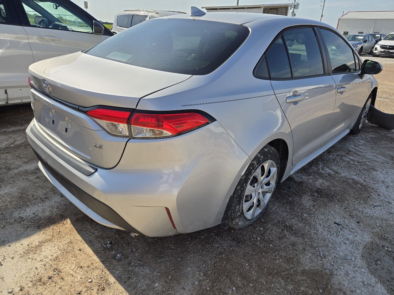 https://f005.backblazeb2.com/file/img-partshotlines-com/Inventory/EX441/Vehicle/250928_08.jpg