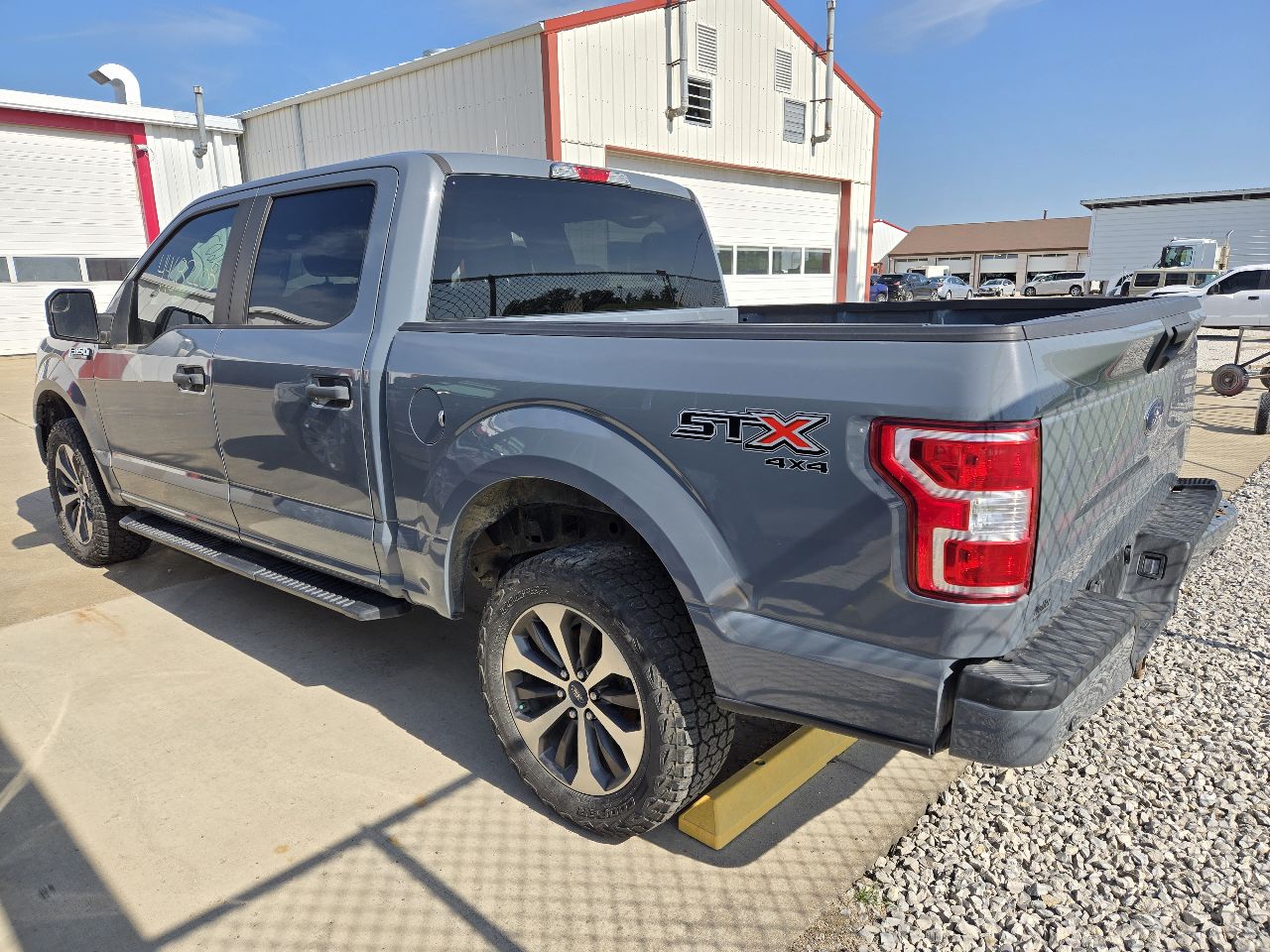Vehicle/250939_07.jpg