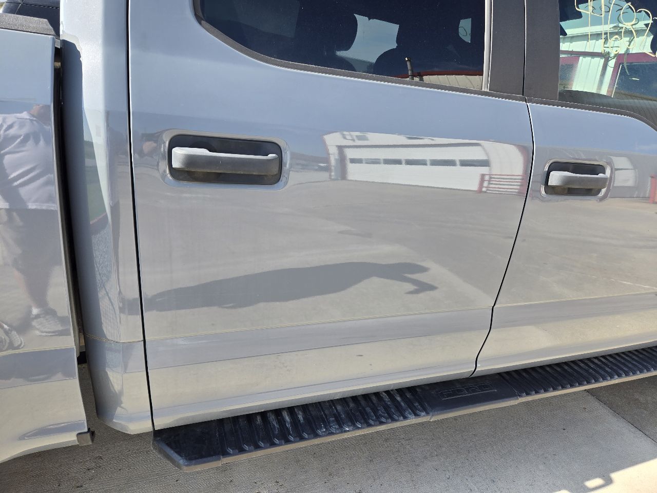 Vehicle/250939_12.jpg