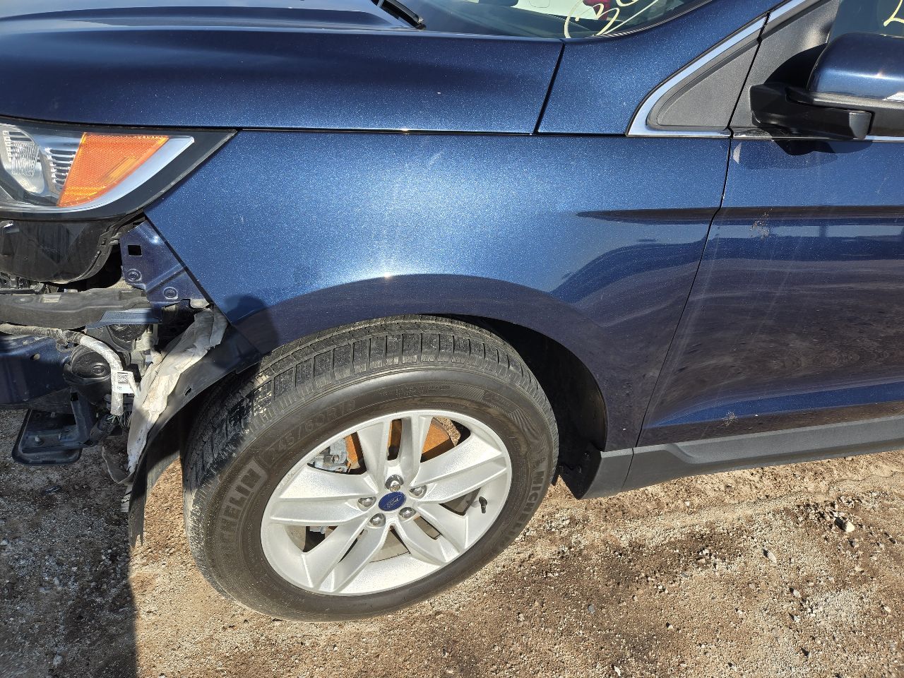 Vehicle/250940_02.jpg