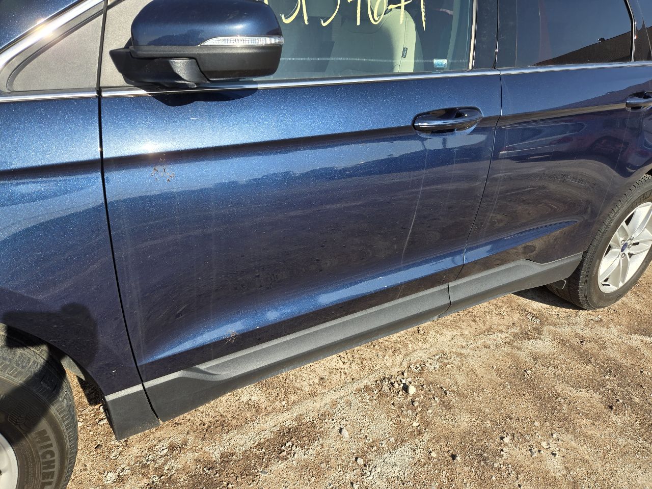 Vehicle/250940_03.jpg