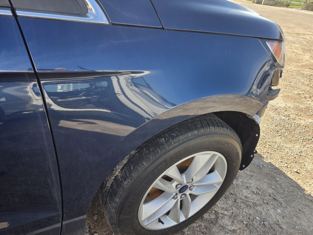 Vehicle/250940_11.jpg