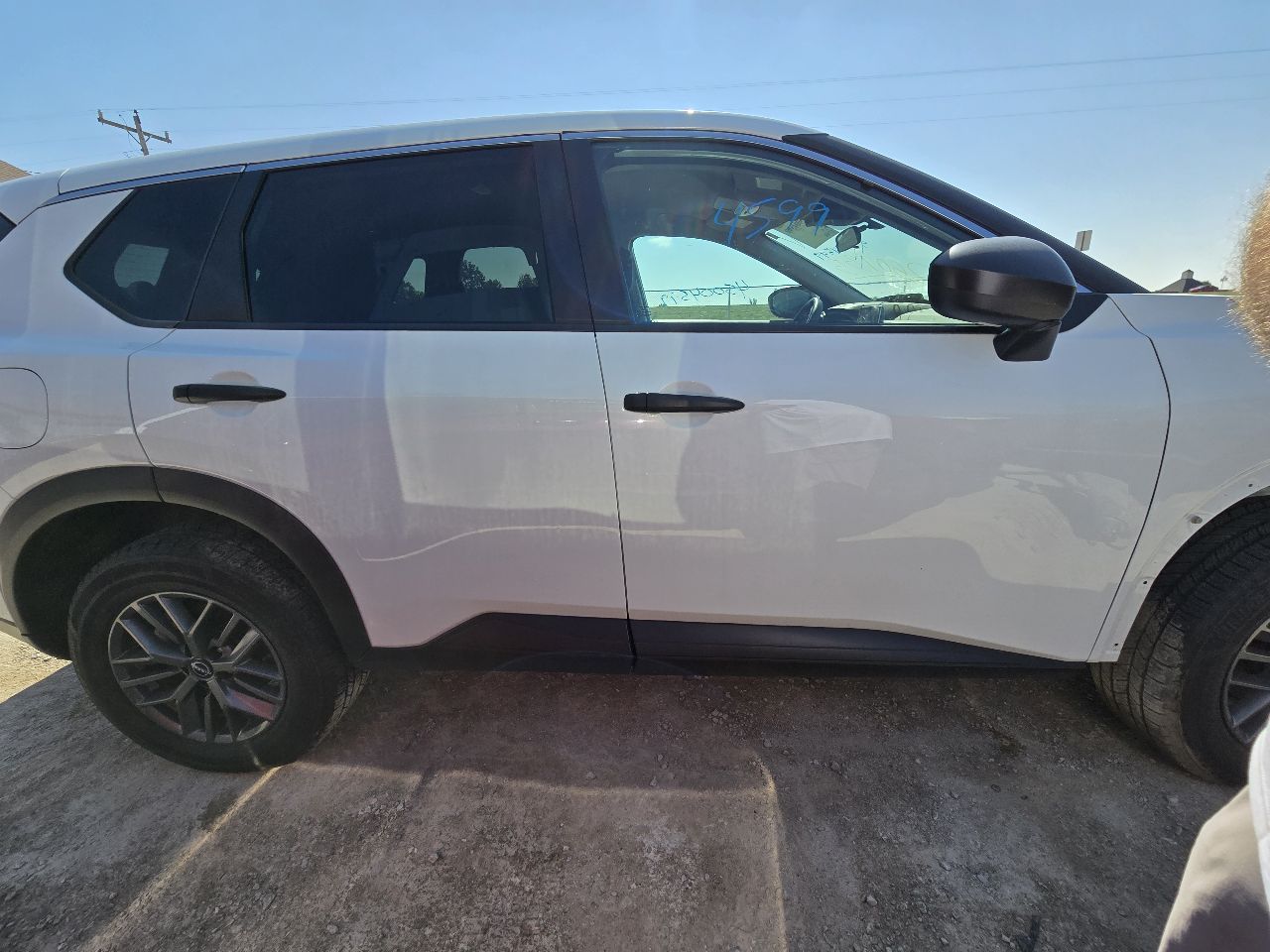 Vehicle/250944_12.jpg