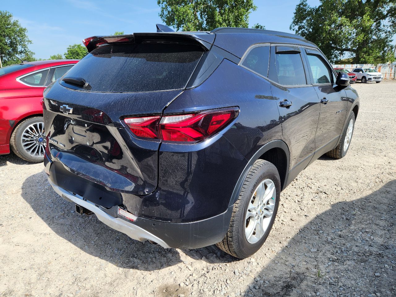 Vehicle/250956_03.jpg