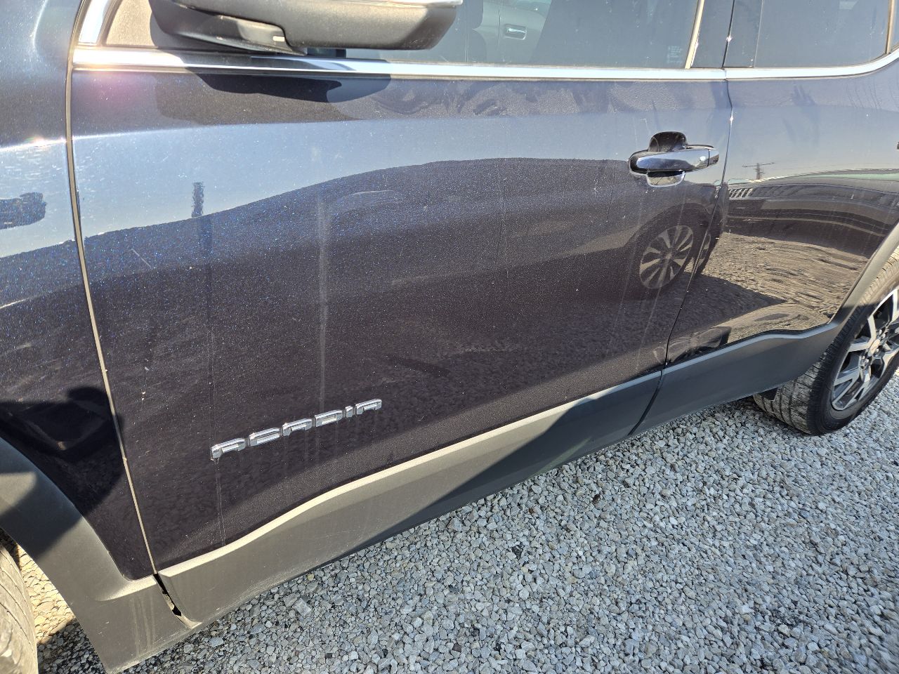 Vehicle/250988_03.jpg