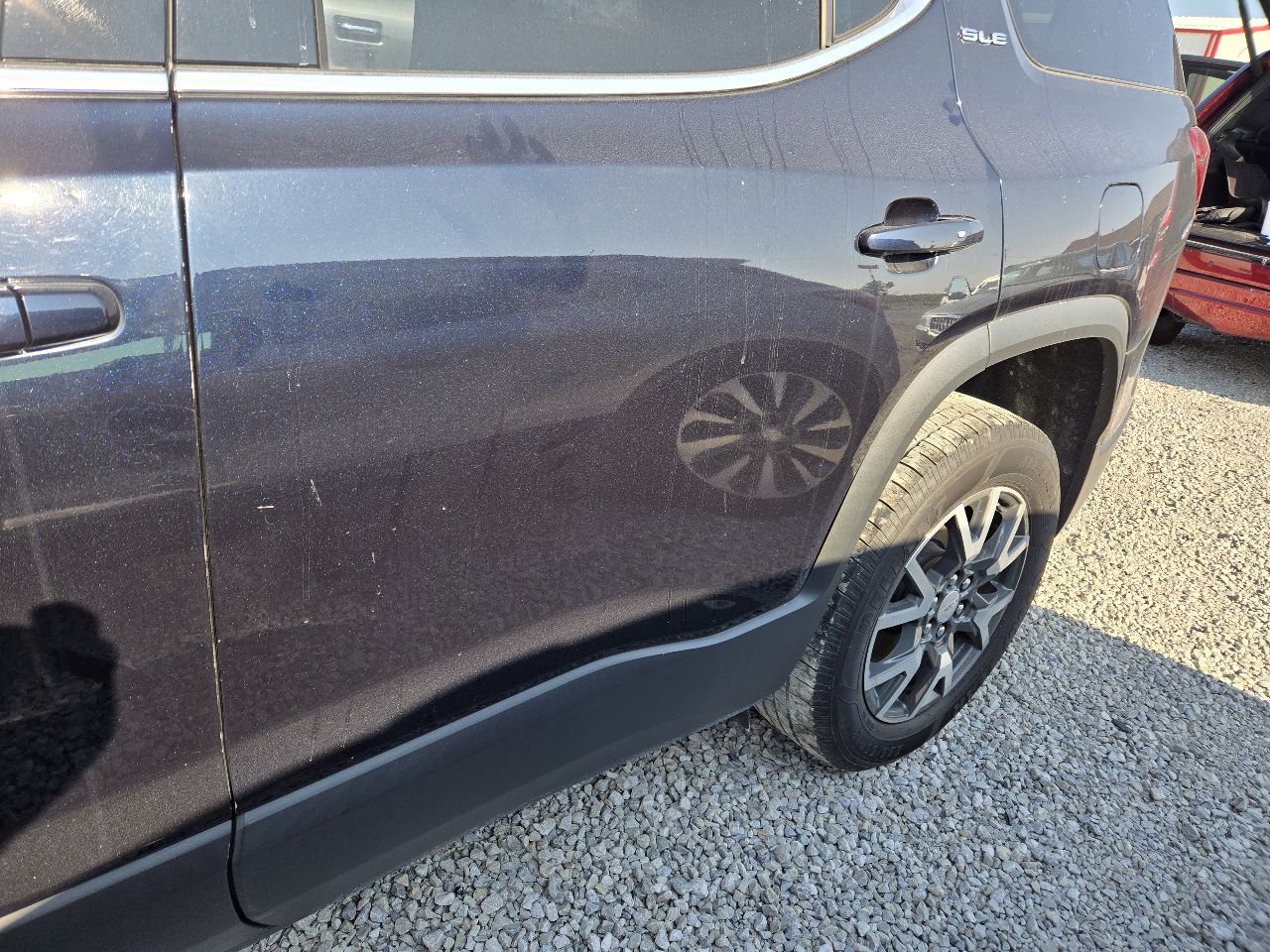 Vehicle/250988_04.jpg
