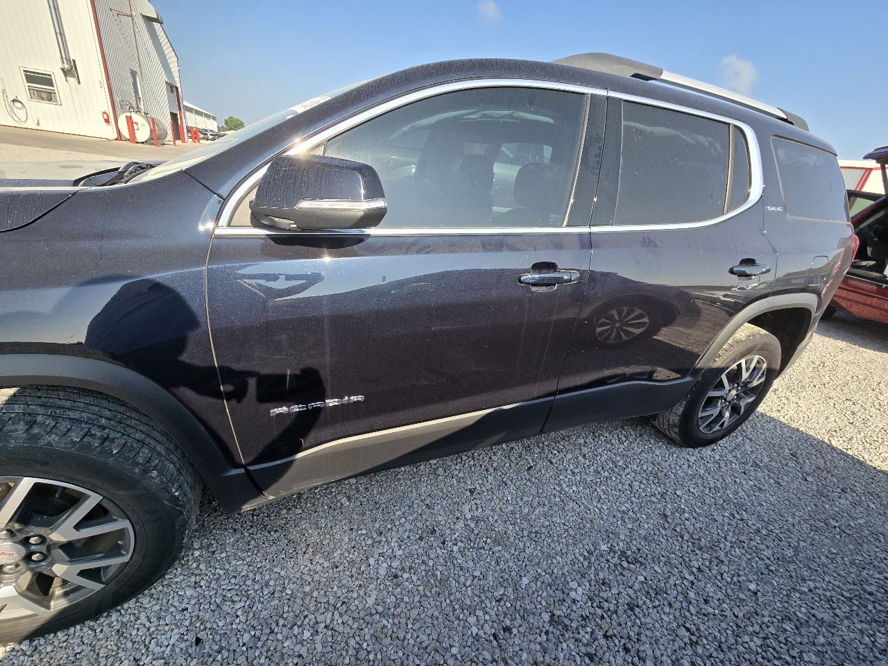 Vehicle/250988_05.jpg
