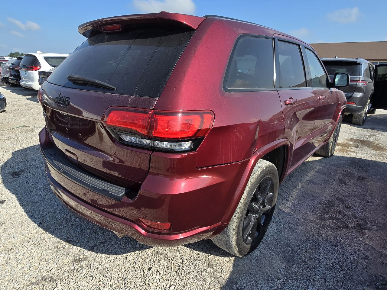 https://f005.backblazeb2.com/file/img-partshotlines-com/Inventory/EX441/Vehicle/250989_06.jpg