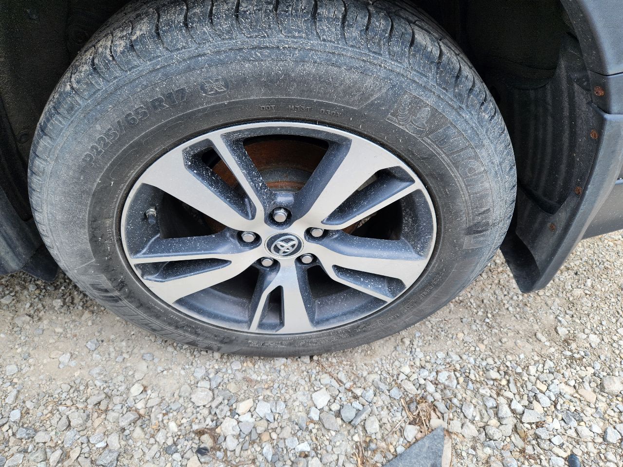 https://f005.backblazeb2.com/file/img-partshotlines-com/Inventory/EX441/Vehicle/251000_06.jpg