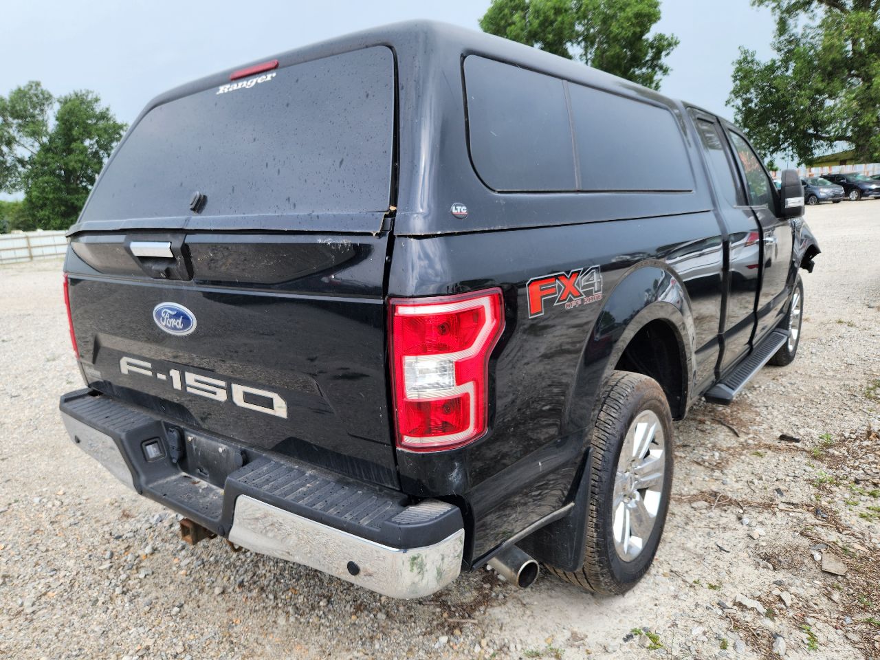 Vehicle/251002_03.jpg