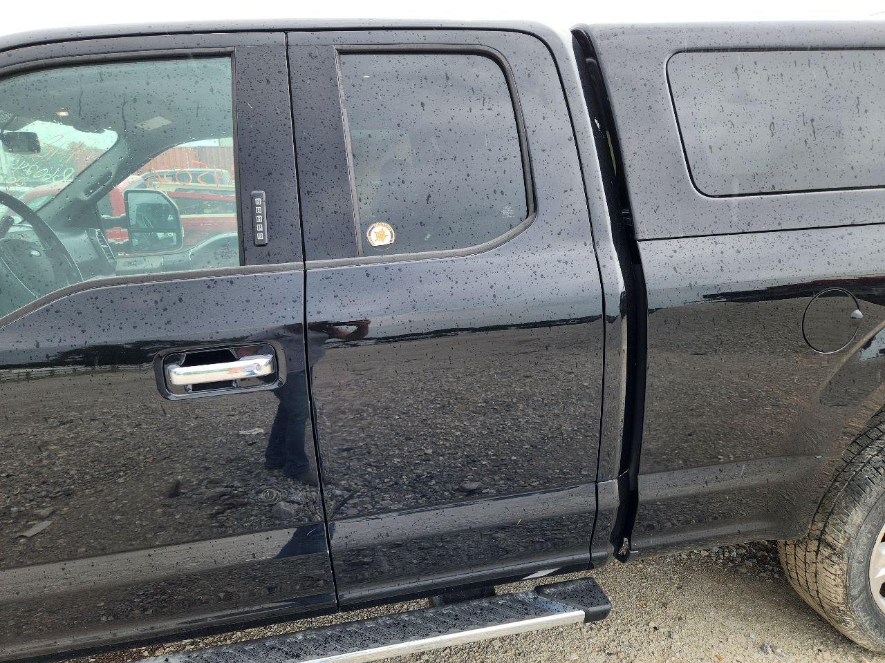 Vehicle/251002_08.jpg
