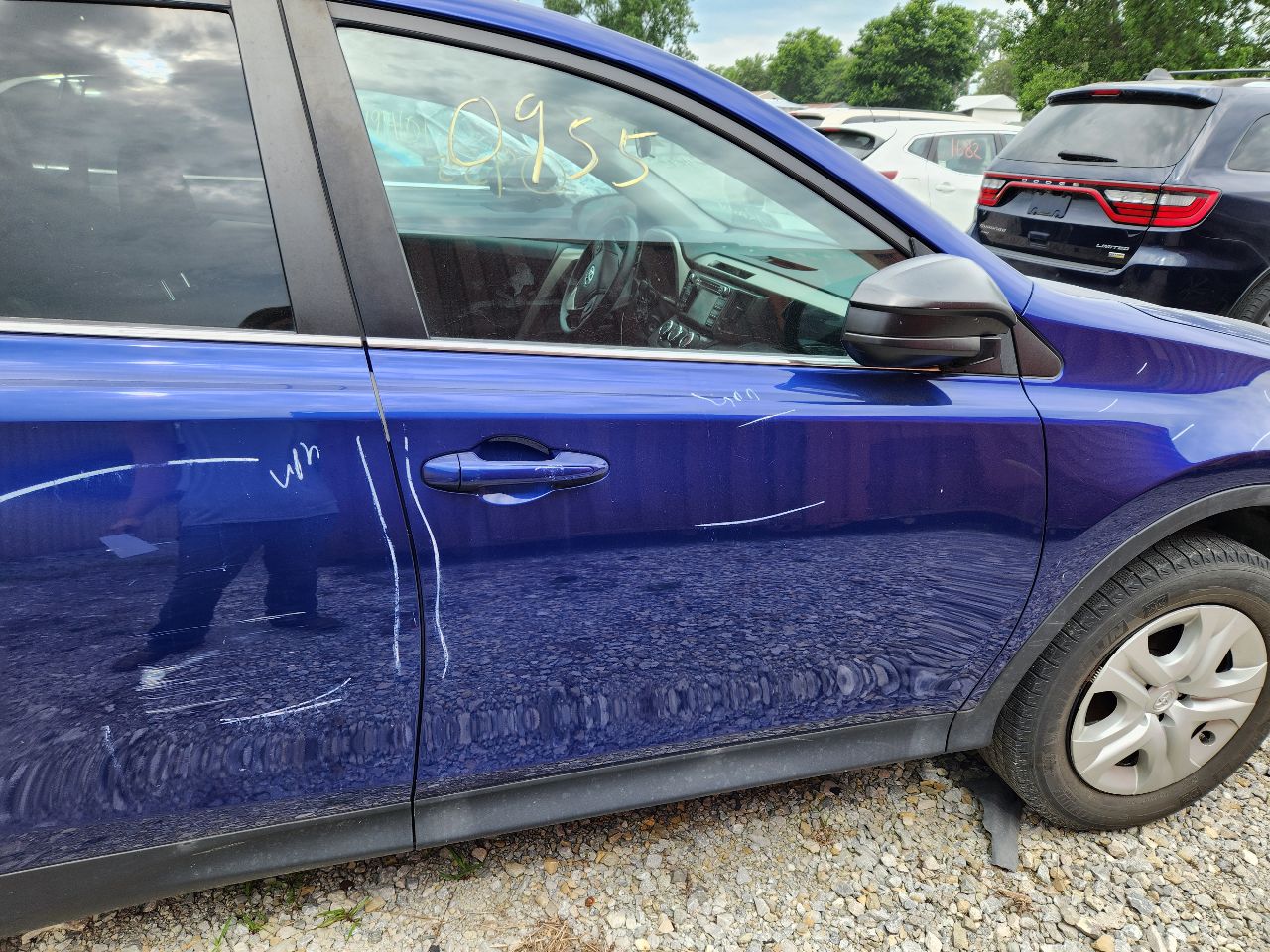 https://f005.backblazeb2.com/file/img-partshotlines-com/Inventory/EX441/Vehicle/251004_12.jpg