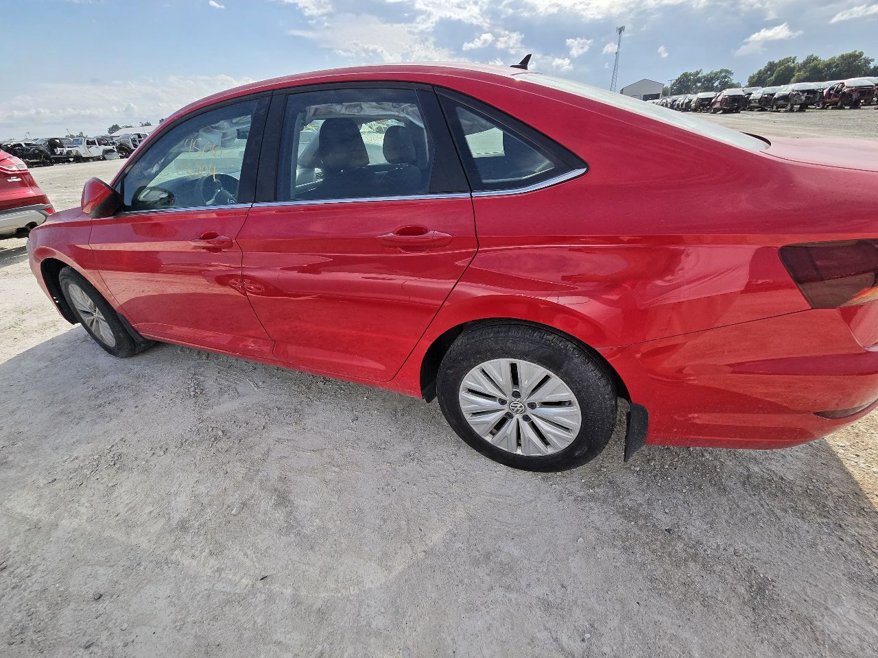 Vehicle/251035_05.jpg