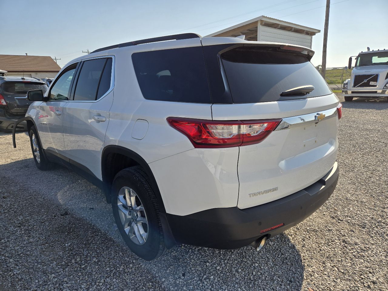 Vehicle/251038_06.jpg