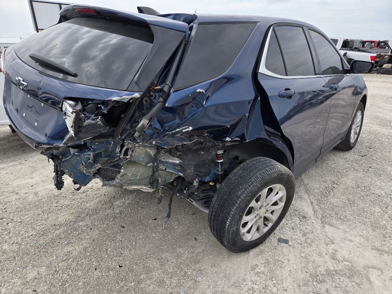 https://f005.backblazeb2.com/file/img-partshotlines-com/Inventory/EX441/Vehicle/251045_08.jpg