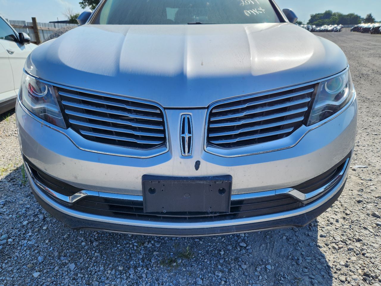 Vehicle/251057_08.jpg