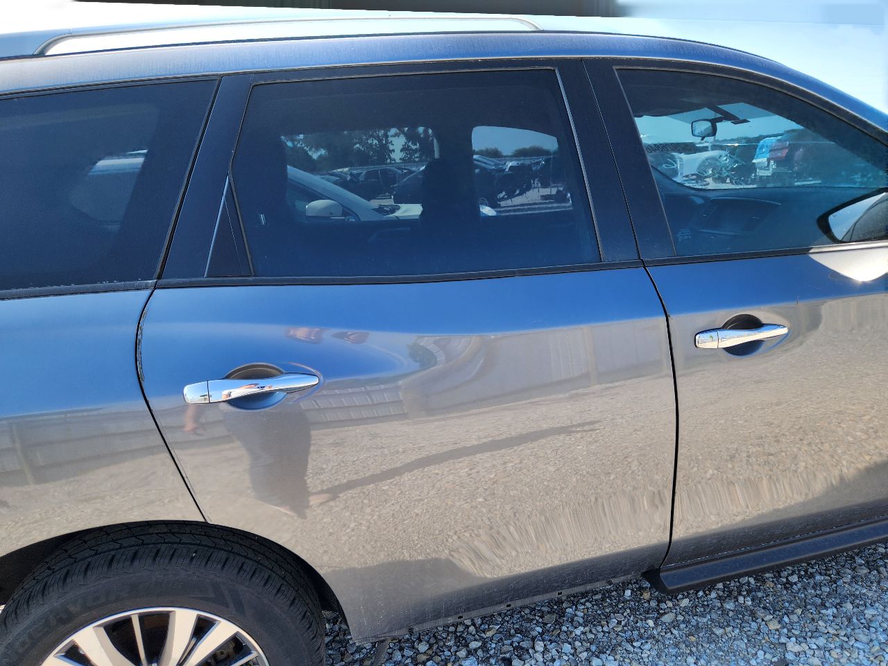 Vehicle/251058_12.jpg