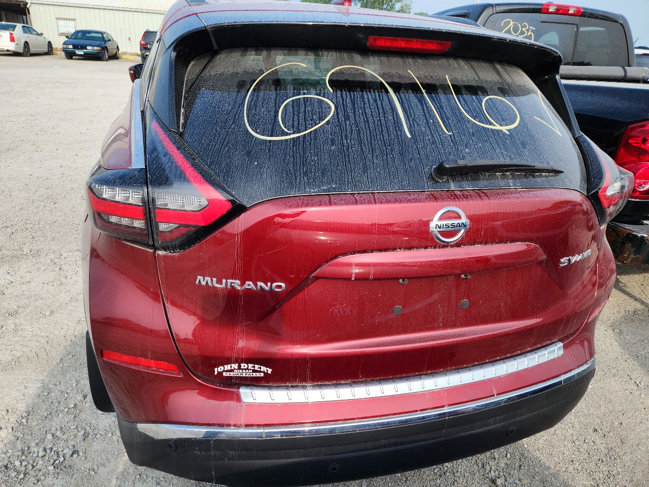 Vehicle/251088_10.jpg