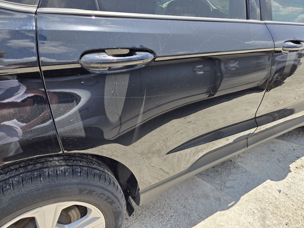 Vehicle/251117_09.jpg