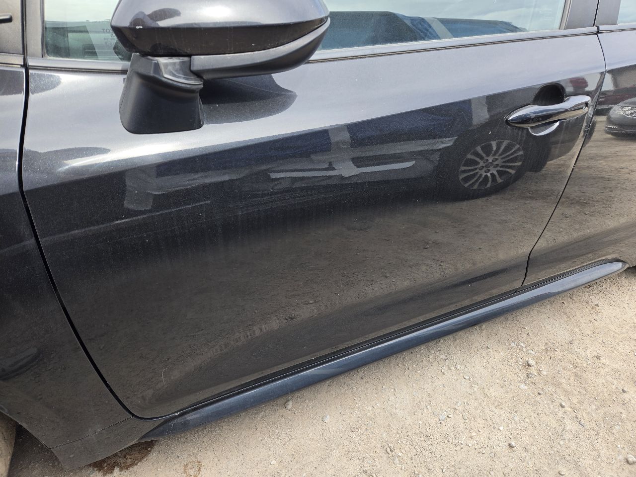 https://f005.backblazeb2.com/file/img-partshotlines-com/Inventory/EX441/Vehicle/251125_03.jpg