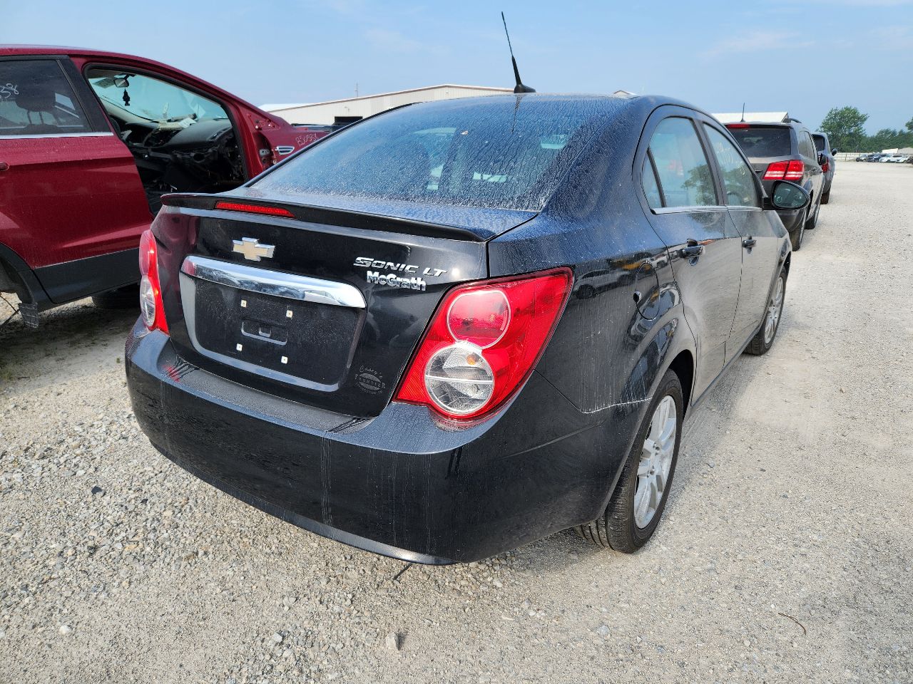 https://f005.backblazeb2.com/file/img-partshotlines-com/Inventory/EX441/Vehicle/251170_03.jpg