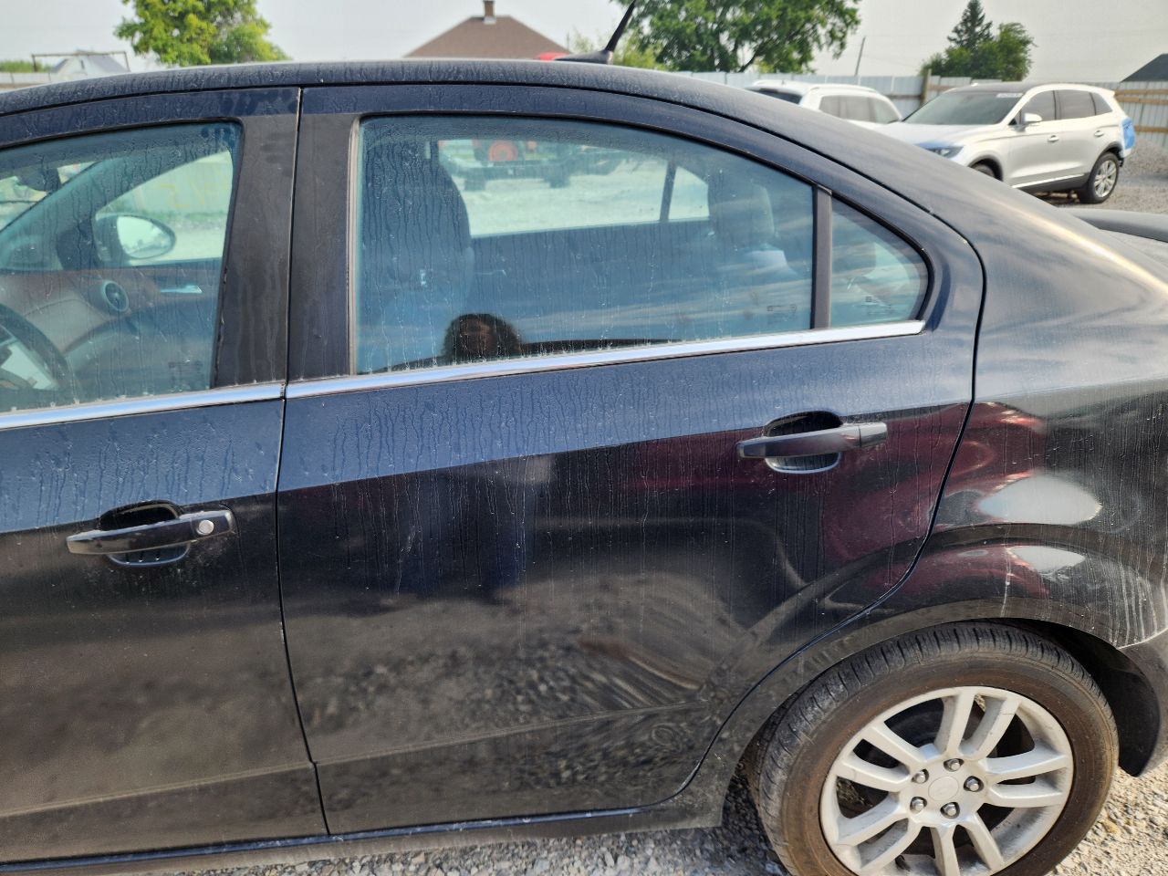https://f005.backblazeb2.com/file/img-partshotlines-com/Inventory/EX441/Vehicle/251170_08.jpg