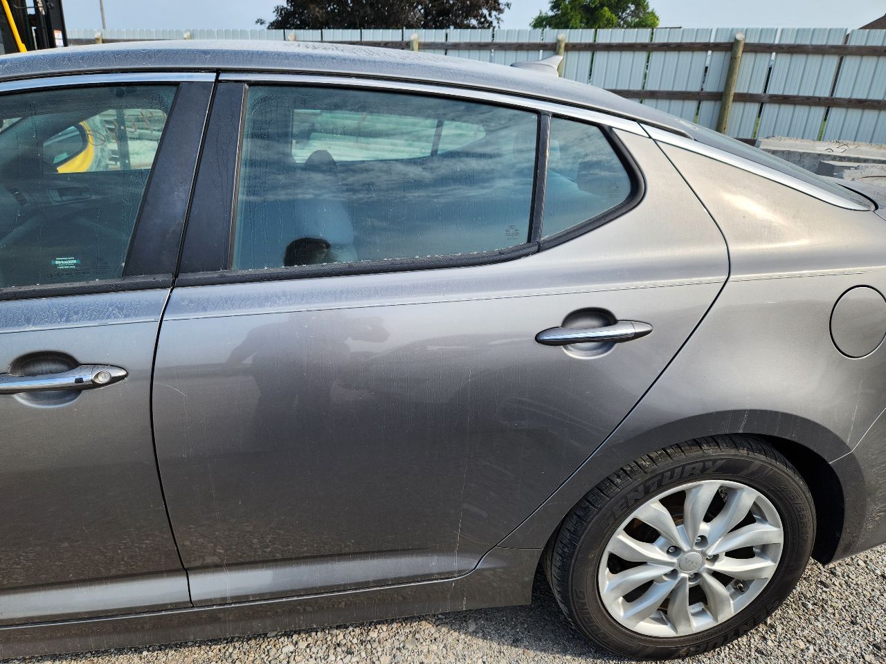 Vehicle/251172_07.jpg