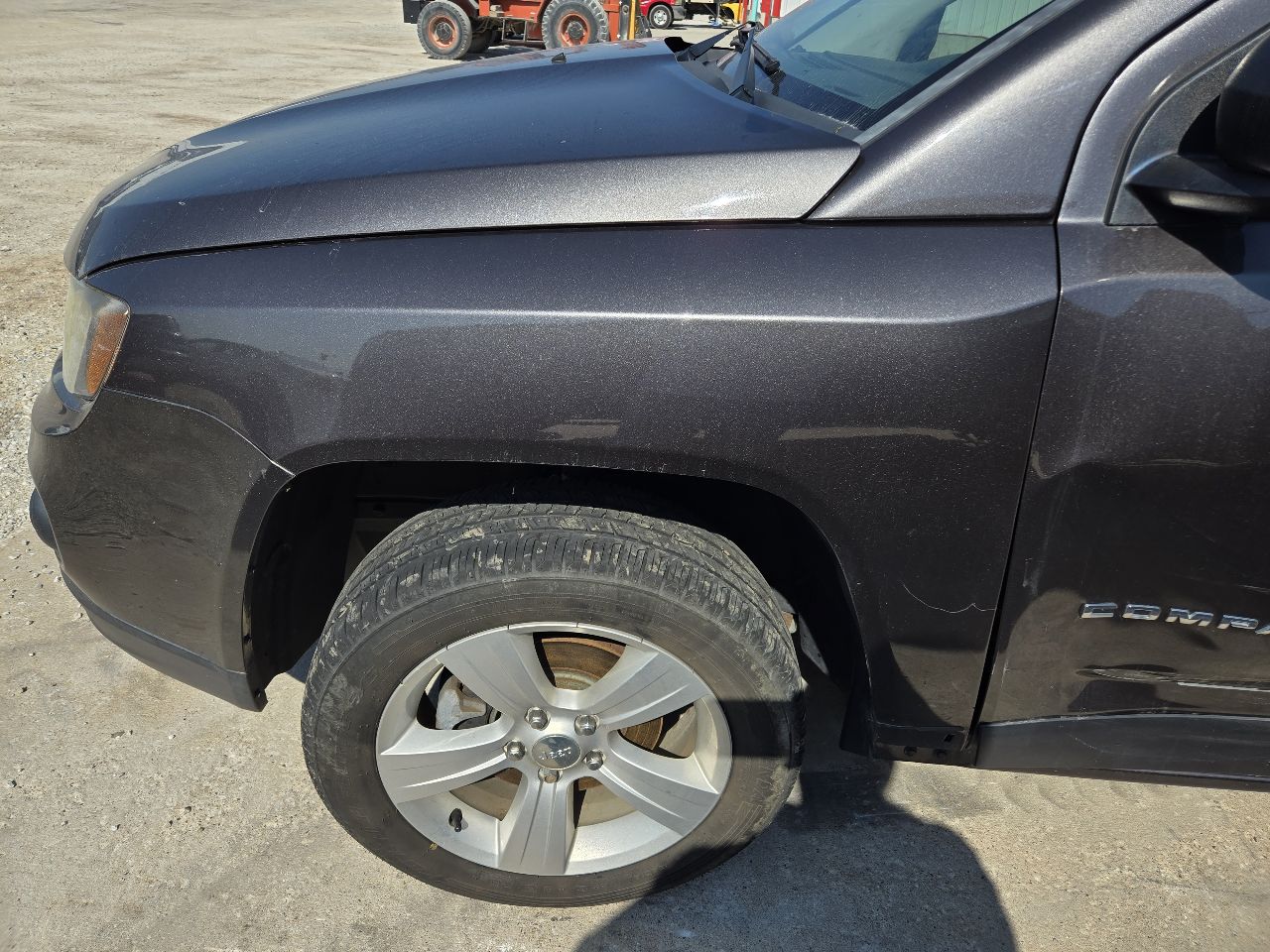 Vehicle/251177_02.jpg