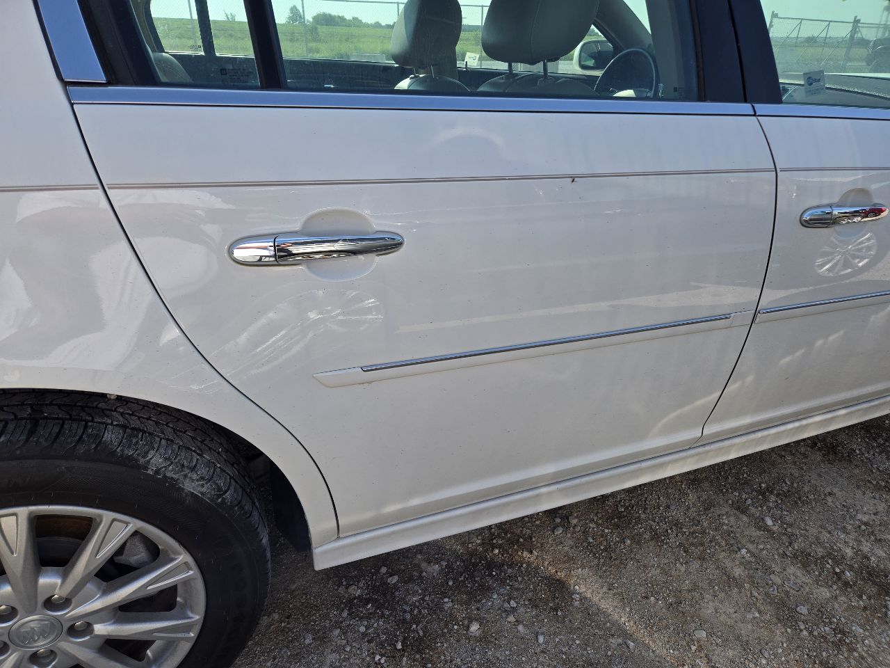https://f005.backblazeb2.com/file/img-partshotlines-com/Inventory/EX441/Vehicle/251183_09.jpg