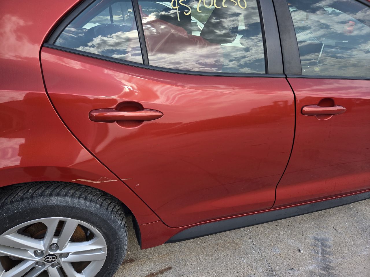 https://f005.backblazeb2.com/file/img-partshotlines-com/Inventory/EX441/Vehicle/251191_08.jpg