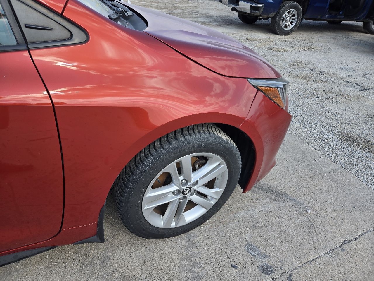 https://f005.backblazeb2.com/file/img-partshotlines-com/Inventory/EX441/Vehicle/251191_10.jpg