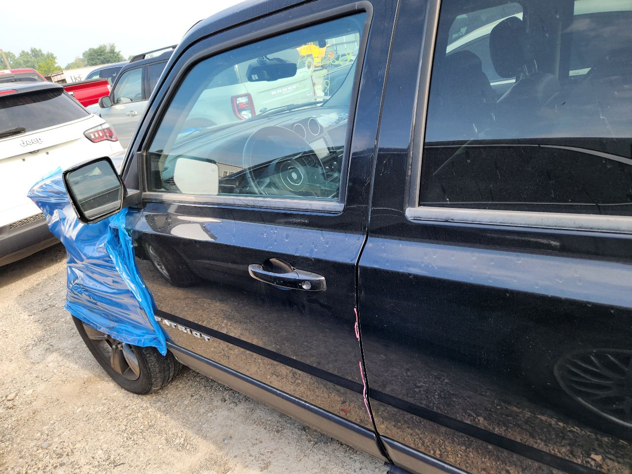 Vehicle/251219_07.jpg