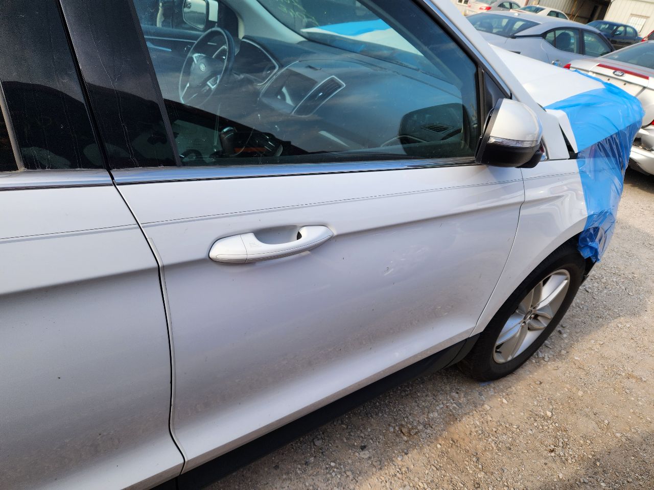 https://f005.backblazeb2.com/file/img-partshotlines-com/Inventory/EX441/Vehicle/251221_12.jpg