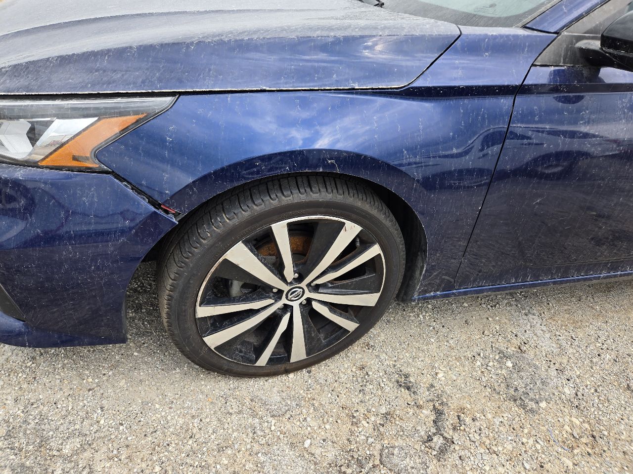 Vehicle/251241_02.jpg