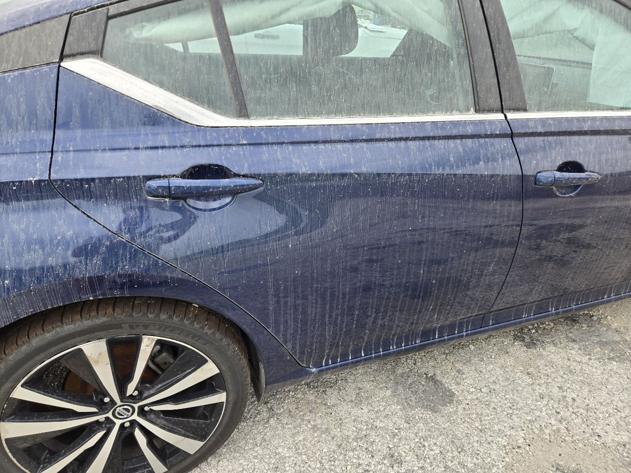 Vehicle/251241_09.jpg