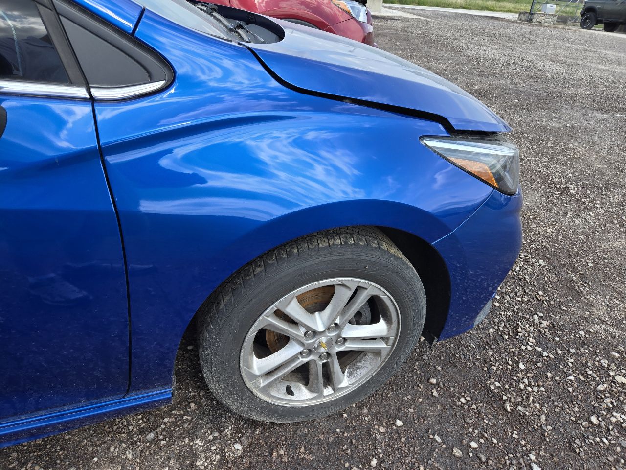 https://f005.backblazeb2.com/file/img-partshotlines-com/Inventory/EX441/Vehicle/251272_09.jpg