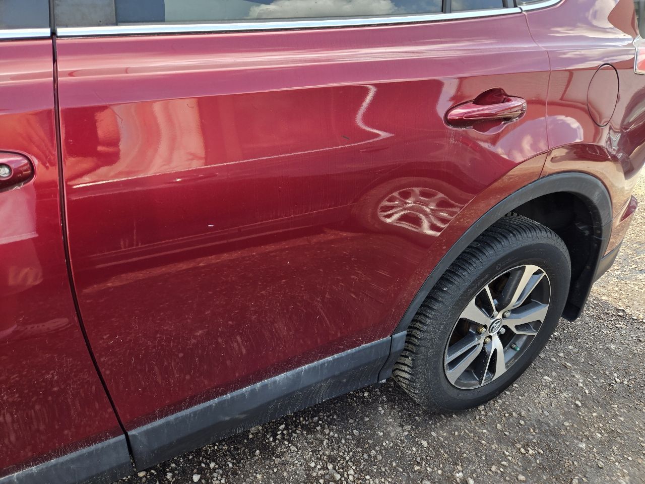 https://f005.backblazeb2.com/file/img-partshotlines-com/Inventory/EX441/Vehicle/251273_03.jpg