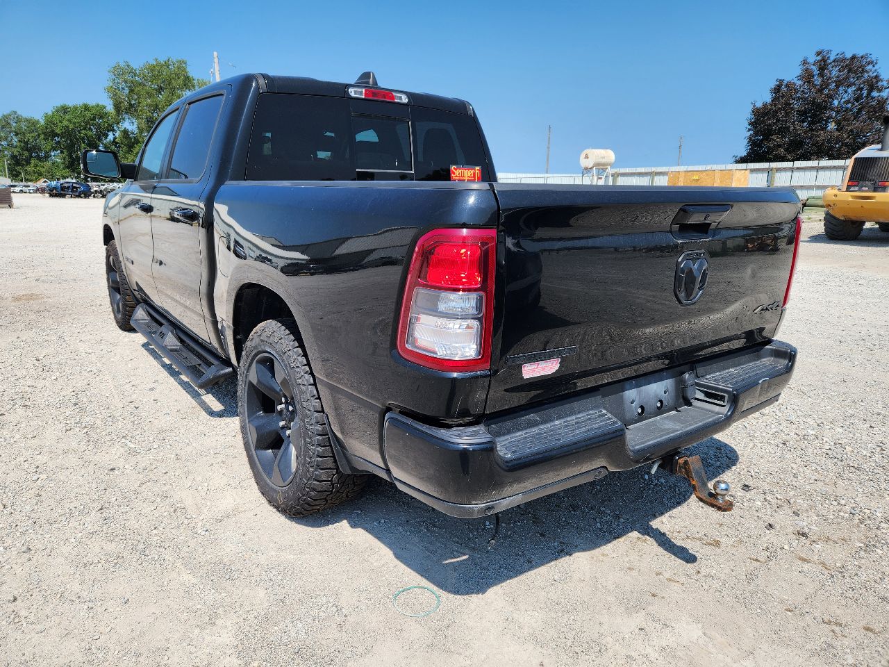 https://f005.backblazeb2.com/file/img-partshotlines-com/Inventory/EX441/Vehicle/251280_02.jpg
