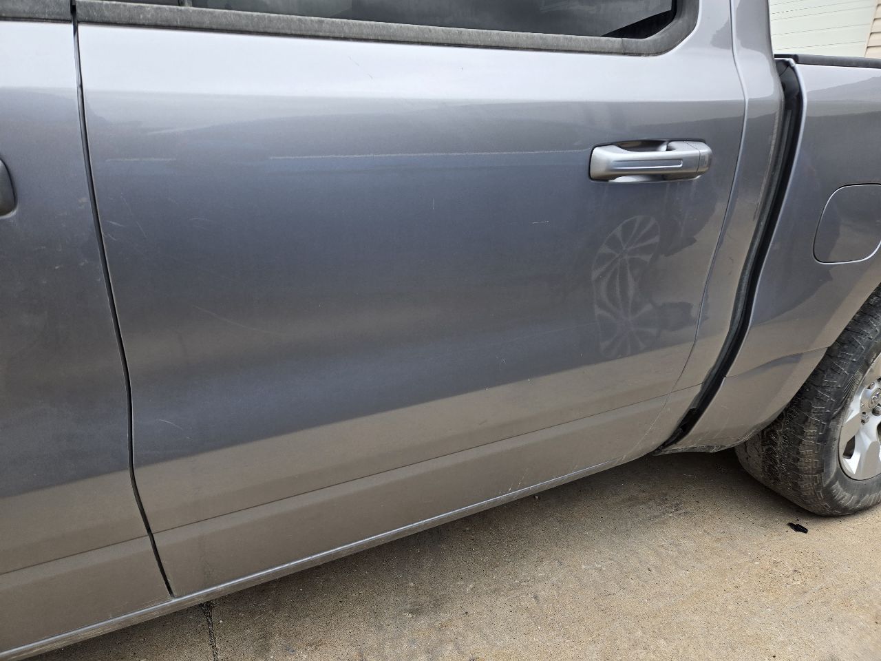 https://f005.backblazeb2.com/file/img-partshotlines-com/Inventory/EX441/Vehicle/251293_04.jpg