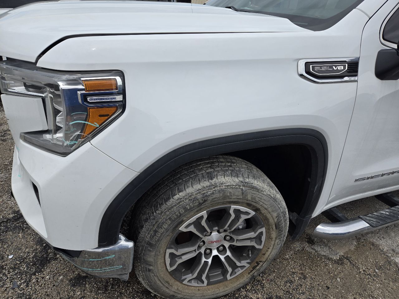 Vehicle/251339_02.jpg