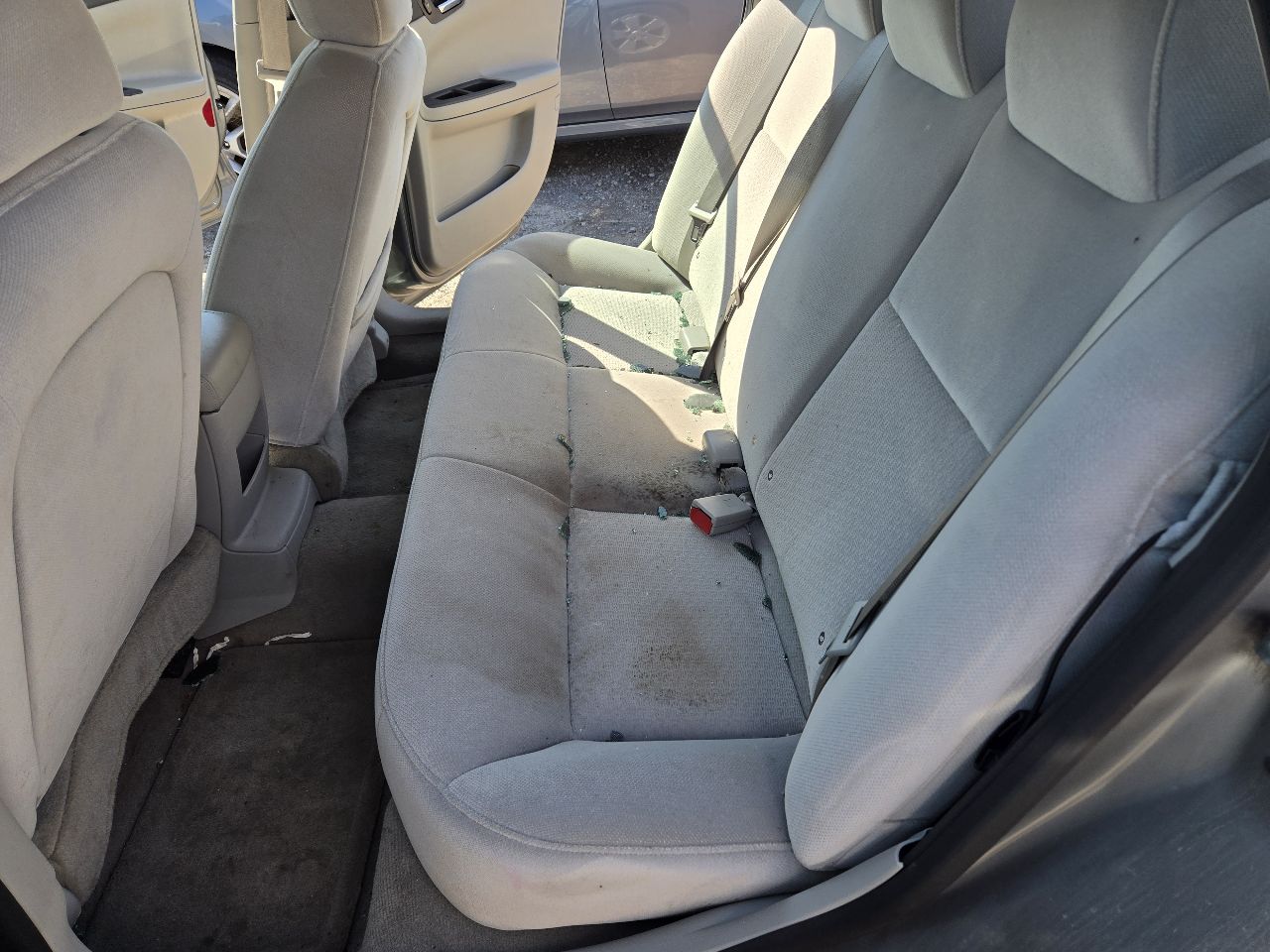 https://f005.backblazeb2.com/file/img-partshotlines-com/Inventory/EX441/Vehicle/251348_27.jpg