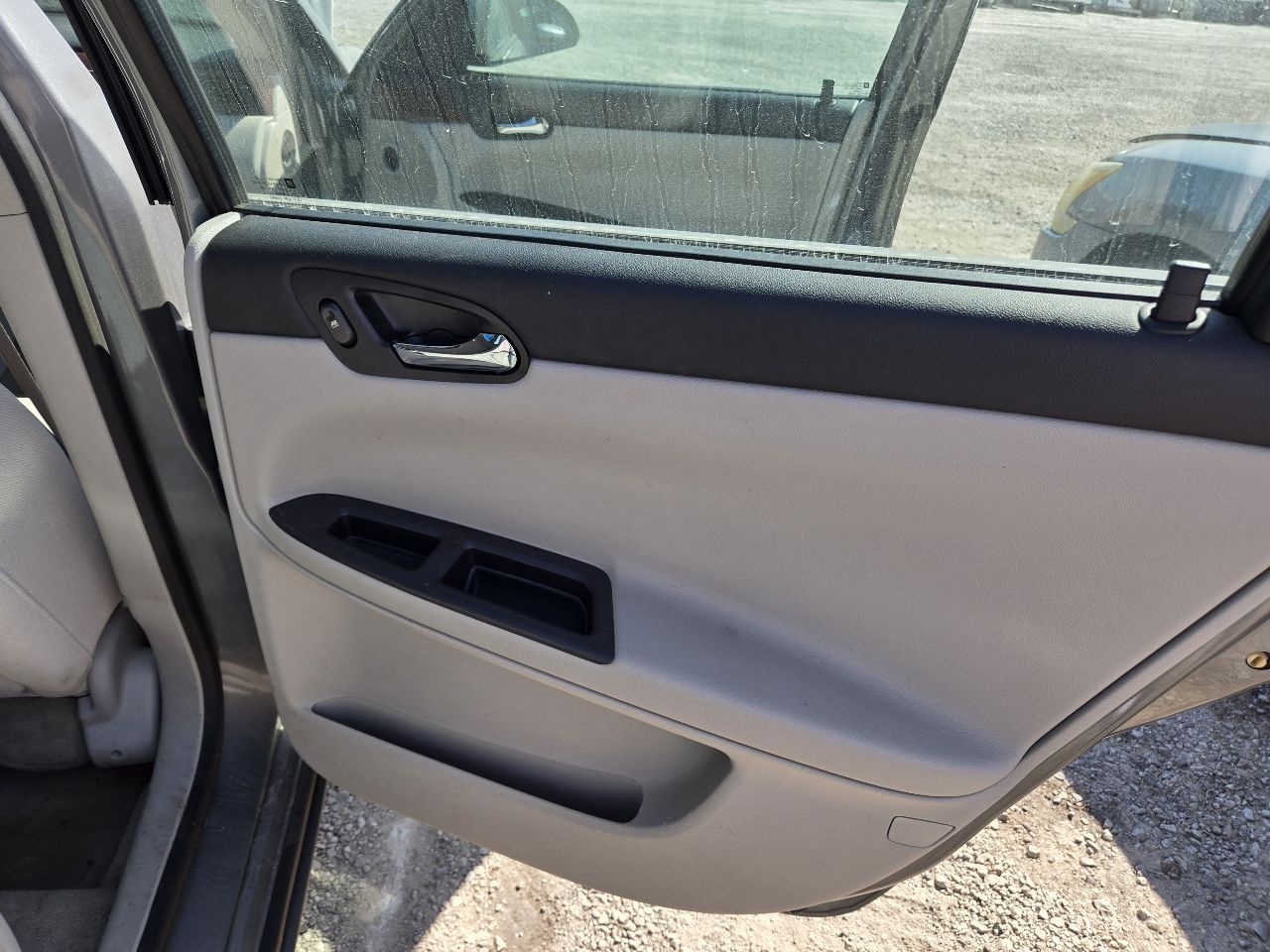 https://f005.backblazeb2.com/file/img-partshotlines-com/Inventory/EX441/Vehicle/251348_29.jpg