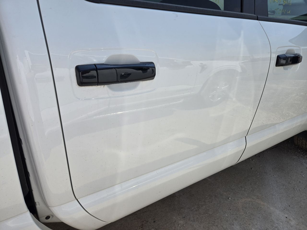 https://f005.backblazeb2.com/file/img-partshotlines-com/Inventory/EX441/Vehicle/251366_09.jpg