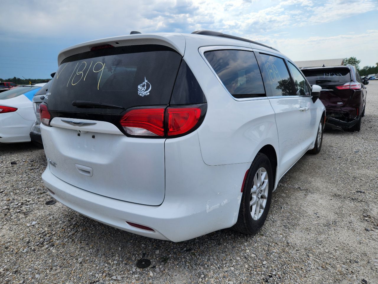 https://f005.backblazeb2.com/file/img-partshotlines-com/Inventory/EX441/Vehicle/251382_03.jpg