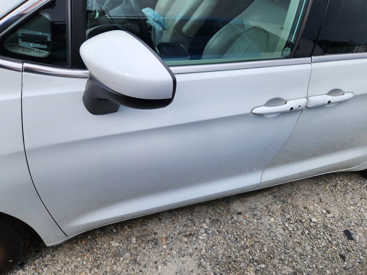 https://f005.backblazeb2.com/file/img-partshotlines-com/Inventory/EX441/Vehicle/251382_08.jpg