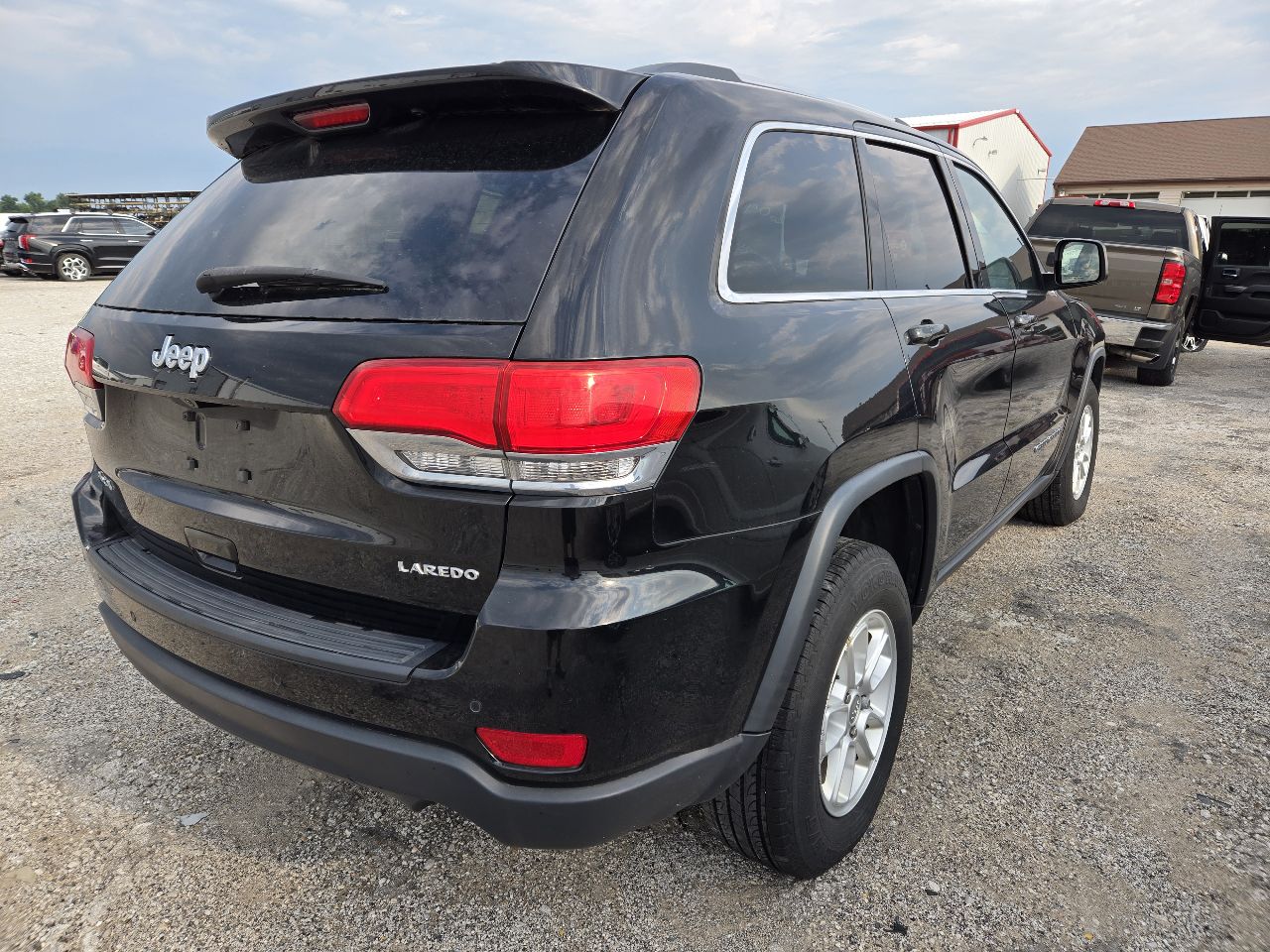 Vehicle/251388_06.jpg