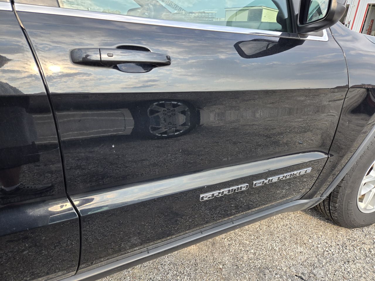 Vehicle/251388_08.jpg