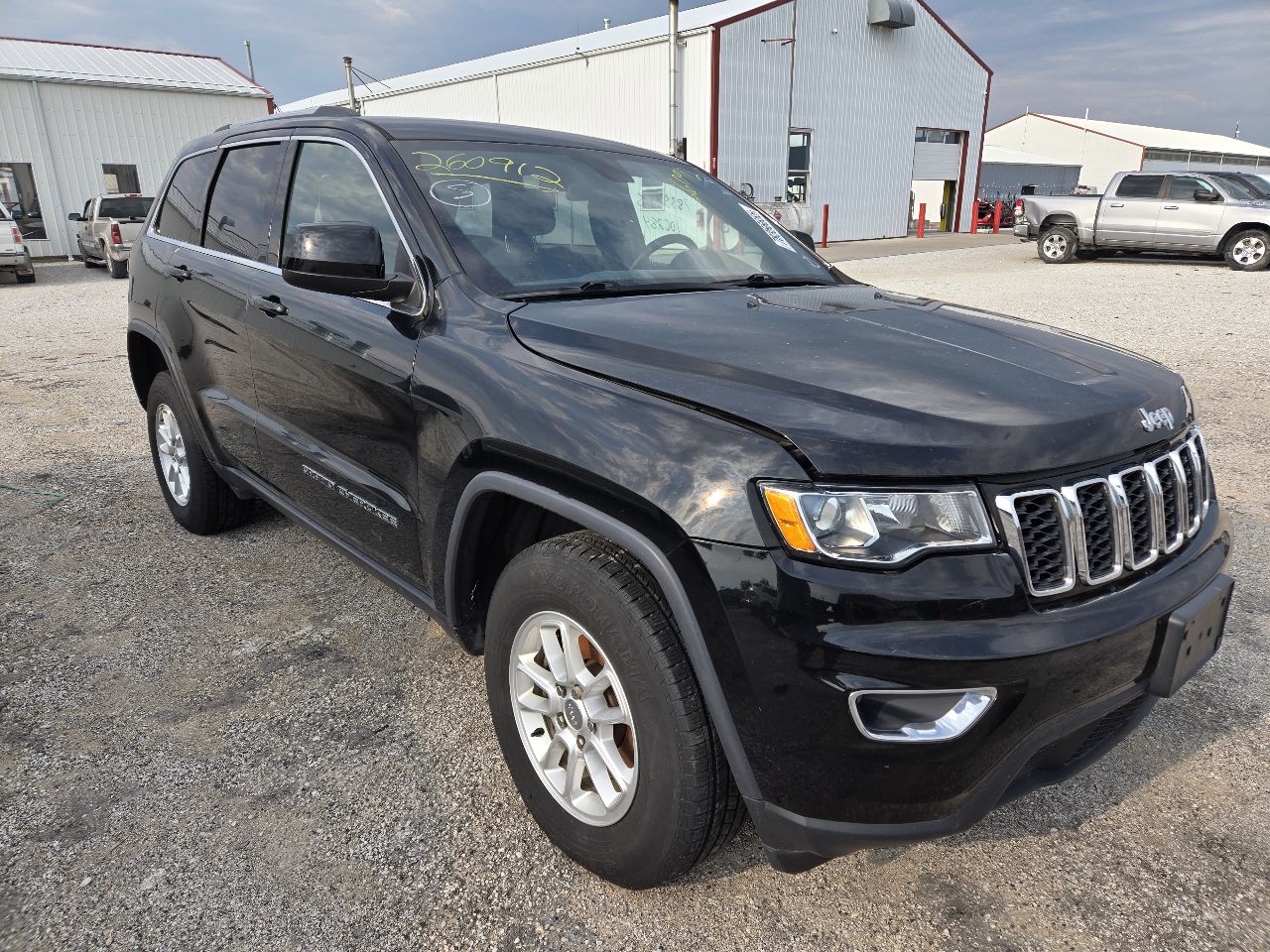 Vehicle/251388_11.jpg