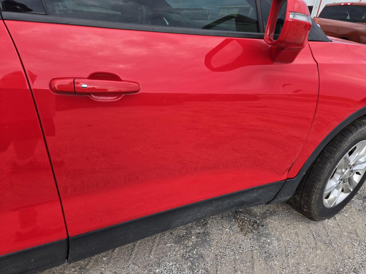 Vehicle/251389_10.jpg